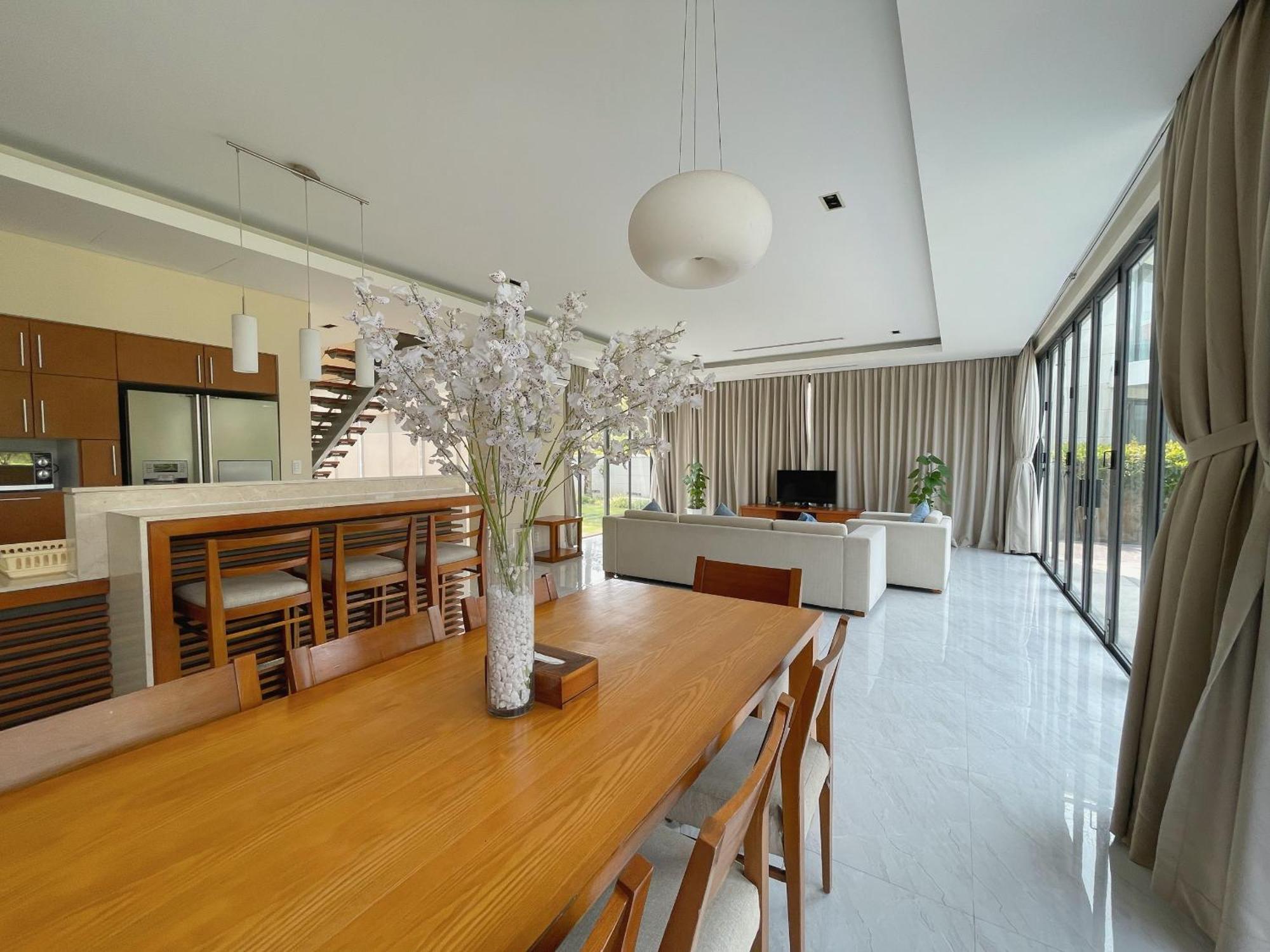 Memories Holiday Beach Villa Дананг Екстер'єр фото