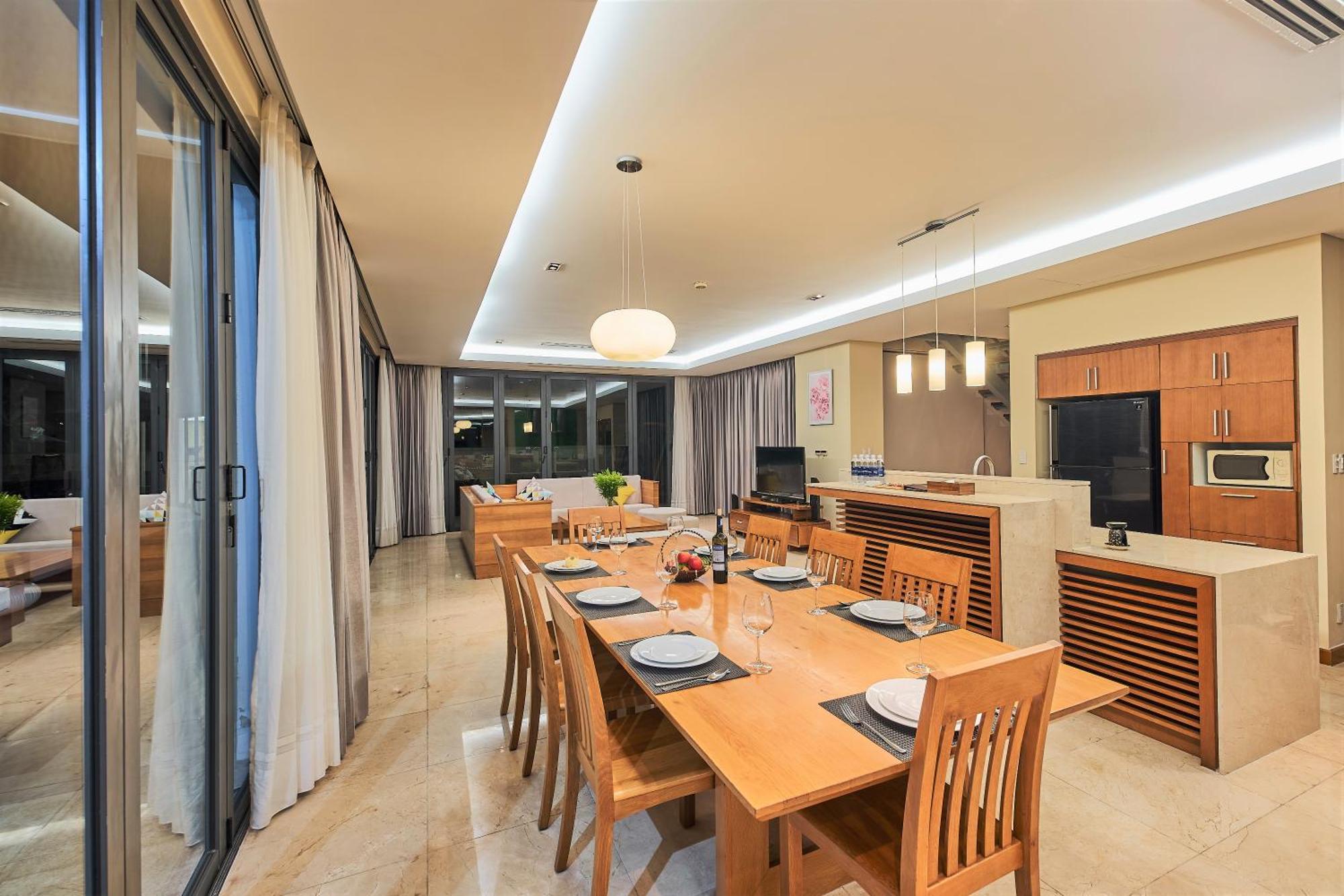 Memories Holiday Beach Villa Дананг Екстер'єр фото